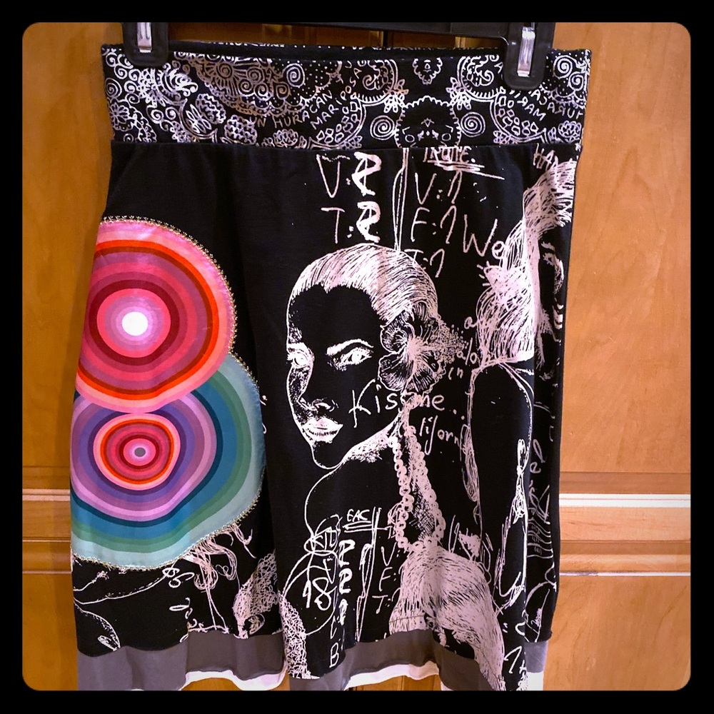Lovely Desigual skirt!